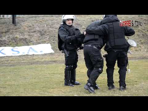 Okocimski Brzesko - Tarnovia Tarnów (16.03.2019) doping, bramki, ZADYMA!