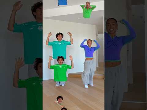 VIRAL NO BATIDAO DANCE TREND with falling body parts! 🔥💃  #shorts #dance IB: @RylenandChloe