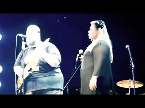 Ed Motta E Deise Fat Family