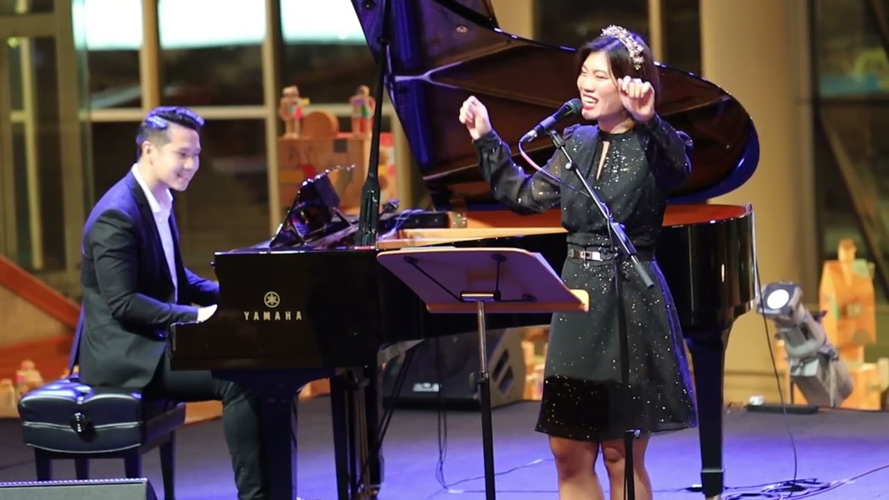 Cheek to Cheek - The Sunnyside Sounds Live at the Esplanade!