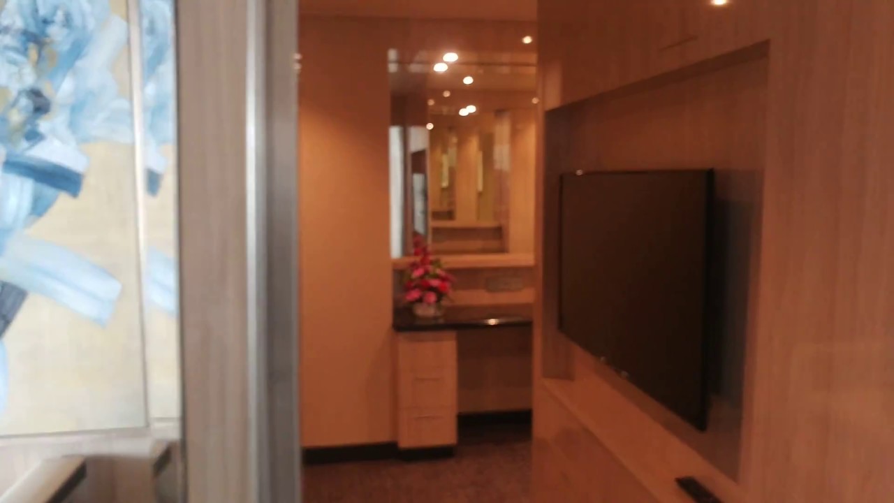 Norwegian Bliss - Cabin 18700 - Video 4