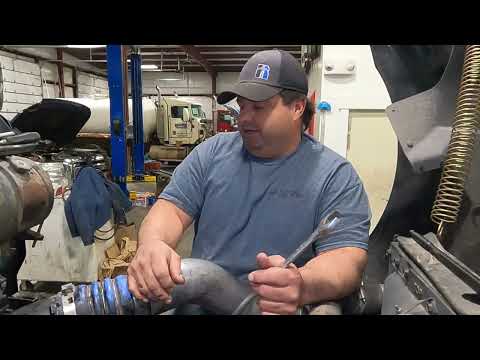 Cummins N14 Valve Lash & Injector Adjustment 