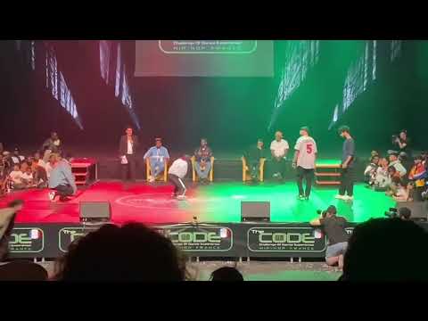 Les Twins _ Larry Laura _ SEMIFINAL _ The Code Hip Hop  FRANCE 2022
