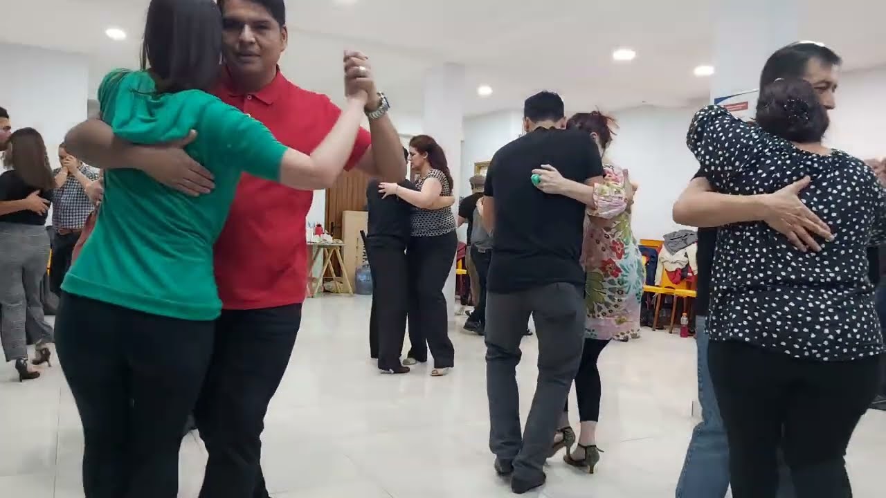 Yo soy el Tango, Troilo/ Fiorentino 🇦🇷 11/06/23 TDJ Aldo Orrego🎧 Mate Milonguero 🧉 ☃️ USHUAIA