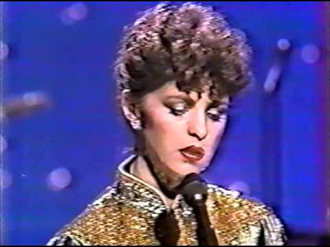 Sheena Easton: For Your Eyes Only (Tonight Show, 1982)