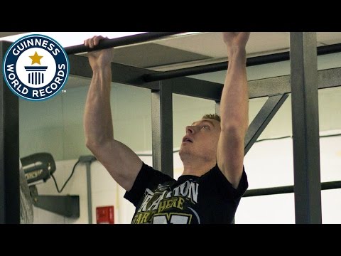 Most clap pull ups in one minute - Guinness World Records