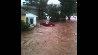 preview picture of video 'Hurricane Irene - My car getting flooded - Prattsville,NY 2011'