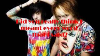 Breathe Carolina - Classified (Lyrics)