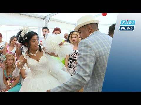 Visiting a Roma wedding: mood changes within seconds