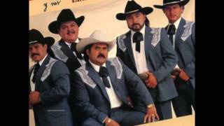 SALOMON ROBLES Y SUS LEGENDARIOS - UN PEDACITO (CHARLIE)