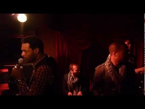 Ludovic Louis feat. Stefan Filey - Brown Sugar (China - Paris - January 11th 2013)