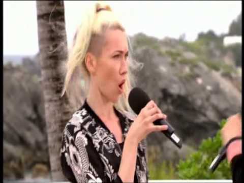THE X FACTOR 2014 - JUDGES HOUSES - BLONDE ELECTRA
