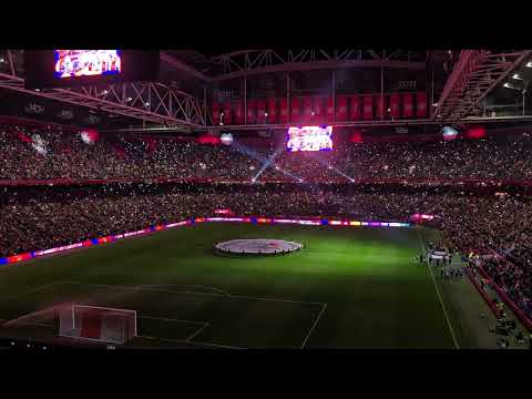 Opening Ajax - AZ Met lichtshow en vuurwerk in de Johan Cruijff Arena 2025