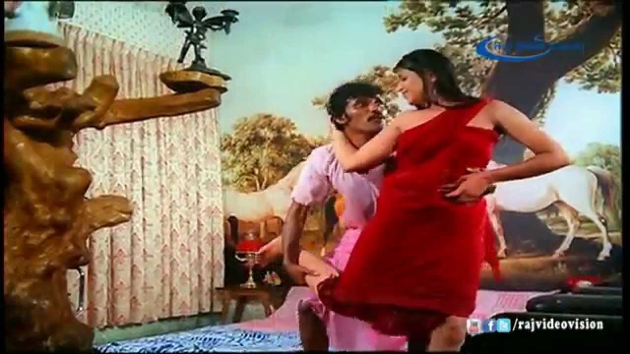 Un Aathalukkum Thanks Song Lyrics | Selvakku