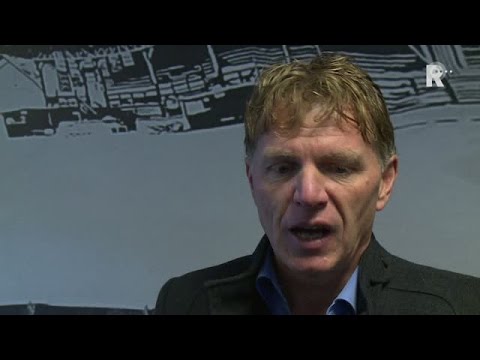 Fons Groenendijk na afloop van Heracles Almelo - Excelsior