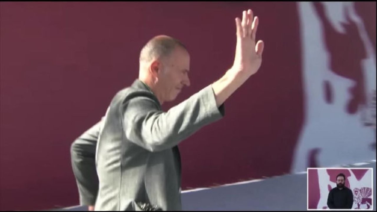 Romeo sul palco di Pontida: Viva la Lega, sempre. Facciamo risaltare la squadra, è concetto vincente