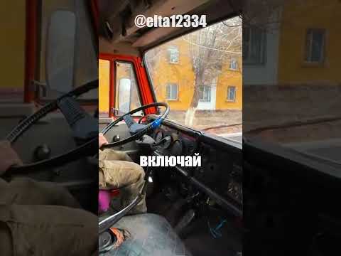Поколение сенсорных экранов скоро разучится управлять обычными КамАЗами.