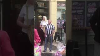 NEWCASTLE UNITED FANS SINGING BLAYDON RACES IN THE STREET