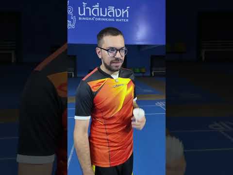 Quand tu croises ton garagiste en tournoi de badminton