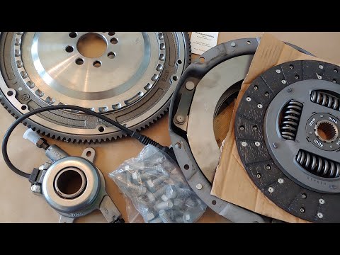 Aston Martin V8 Vantage TRANSMISSIONS!! | Part 2: Why gear oil, clutch, and flywheel options matter!