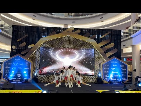 Girls’ Generation (소녀시대) - Intro+The Boys+You Think Dance Cover by QnA @Rita SuperMall Purwokerto