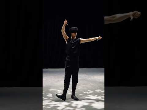 Uyghur dance - Dolan