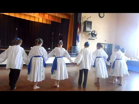 Tanac Israeli Dance