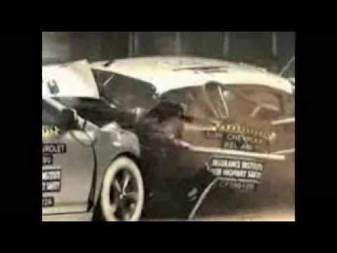 1959 Chevrolet Bel Air and 2009 Chevrolet Malibu in 40 mph frontal offset crash test