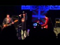 Gatibu tocando 'Lorak Eskeintzen' en Londres ...