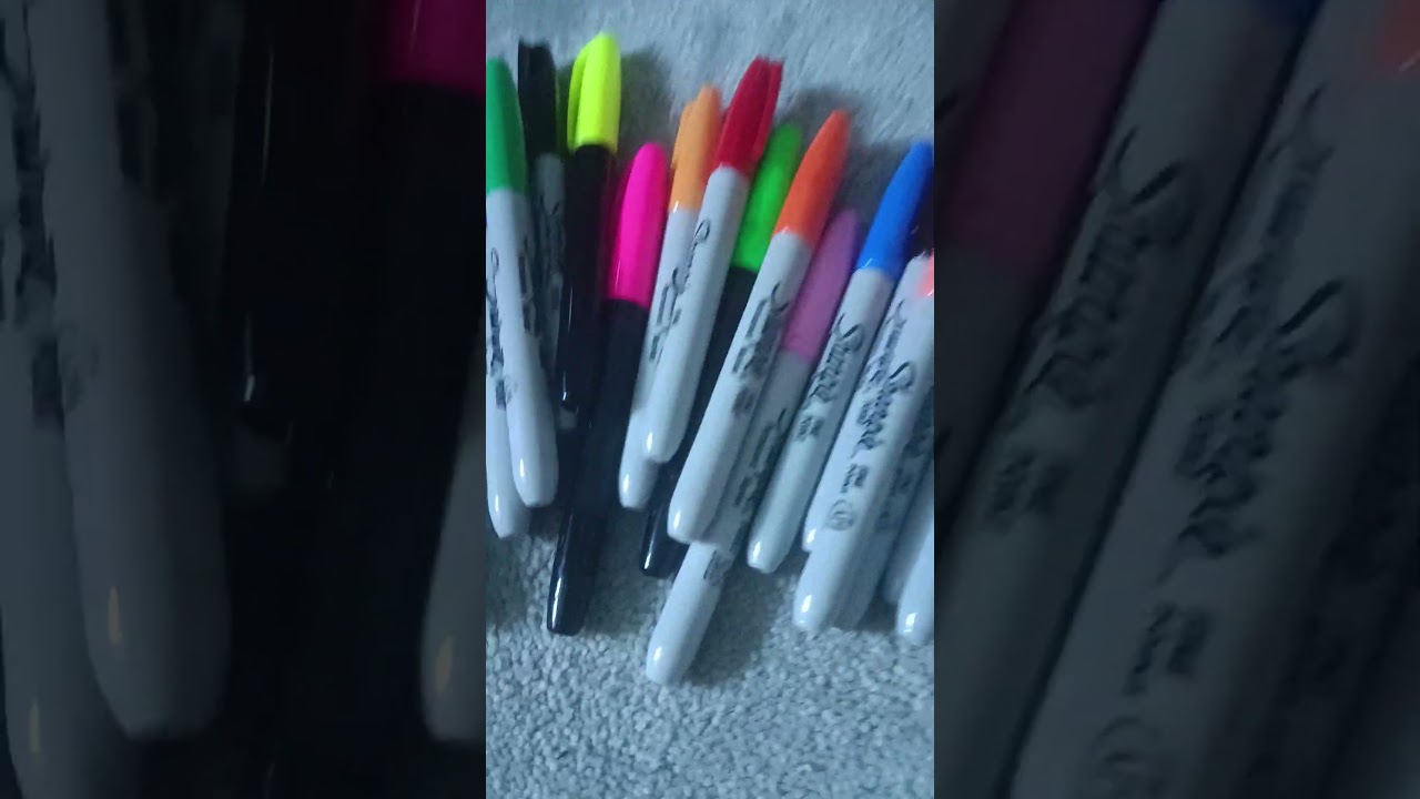 My new set of Sharpie Markers 24pcs + 2pcs. #graffiti #drawing #markers