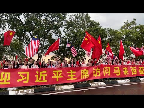 Xi Jinping gets warm welcome in Malaysia