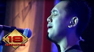 Download lagu Bondan & Fade 2 Black - Kroncong Protol  (Live Konser Denpasar bali 21 September 2013) mp3
