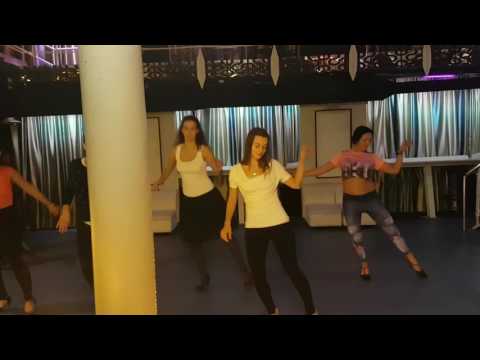 Bachata "Se Te Nota" Footwork Class with Azael Salazar in Riga, 2016