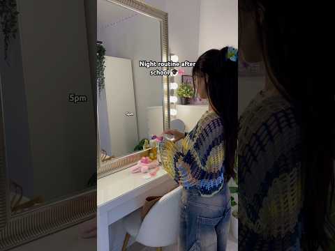 Nap after school 🎓💤🎀 #nightroutine #routinevlog