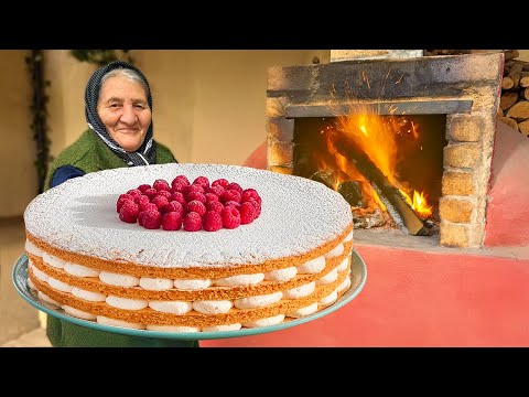 Grandma’s Raspberry Cake: You’ve NEVER Seen A Flaky Dessert Like This!