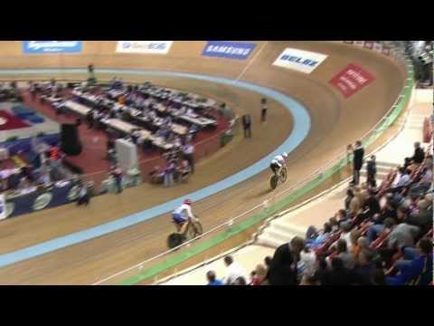 Women's Sprint -- Quarterfinals Race 1 -- 2013 UCI World Track Championships