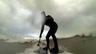 preview picture of video 'Teignmouth Paddleboard Surf 16 01 14'