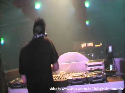 Lethal MG @ Bassleader 2009 - Official movie