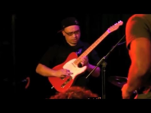 Mikey Chan shreds @ The Toff In Town