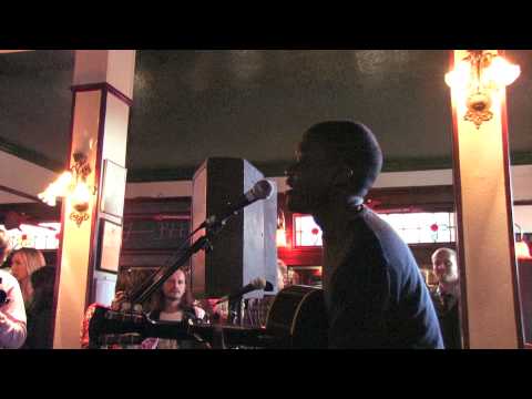 OneTaste Camden Crawl - Michael Kiwanuka - Bones