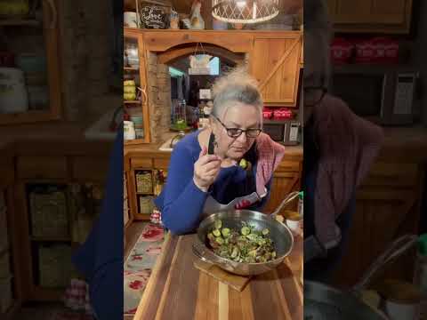 ZUCCHINI, MUSHROOM, & ONION SAUTÉED VEGETABLE MEDLEY