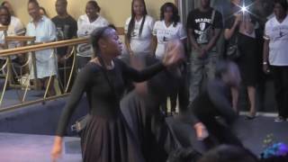 Jekalyn Carr Bigger praise dance