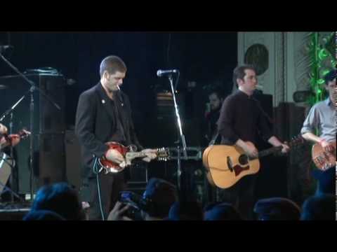 The Tossers - Maidrin Rua / Tell Me Ma [Live]