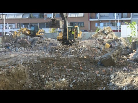 Proteste kunder ndertimit te pallatit. Banoret: Ne fillim projekti ishte per tu bere lulishte