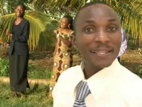 YUSTO ONESMO - Unazoita Ndogo Ndogo (Official Video).