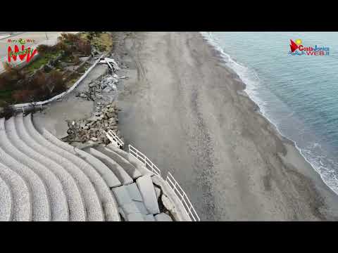 Guardavalle Marina (Cz) -  28 gennaio 2025 - Tempesta sulla costa: immagini di distruzione