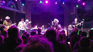 Edie Brickell & New Bohemians "What I Am" 10/16/18 Crystal Ballroom