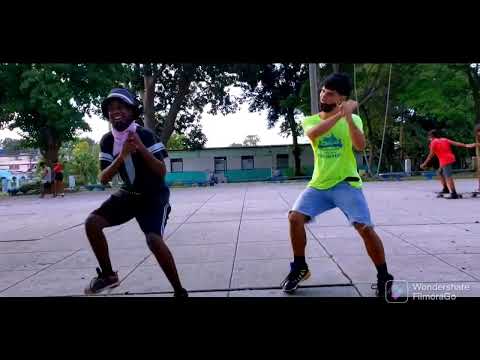 pa la lona el panda el bufón los rico tuti