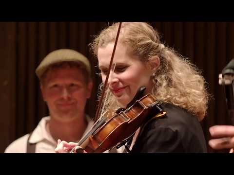 Farewell to Ireland (from "Sugarloaf Mountain") – Apollo's Fire LIVE at the Snape Proms, UK