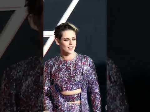 Kristen Stewart & Naomi Scott #fashion #kristenstewart #naomiscott #redcarpet #premiere